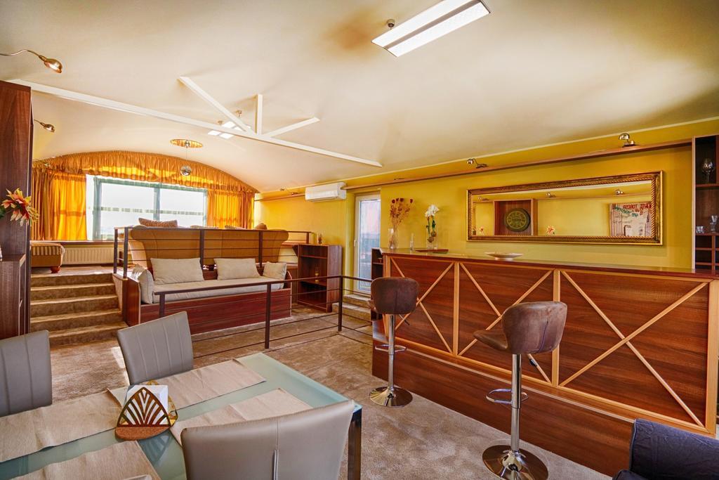 Panoramic With Roof Terrace With Jacuzzi Appartamento *
